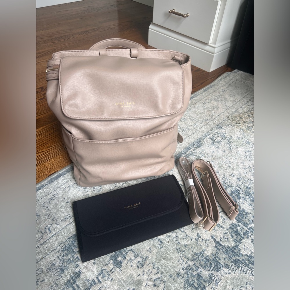 Mina Baie diaper bag